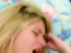 XHamster Sarisini Sikerken